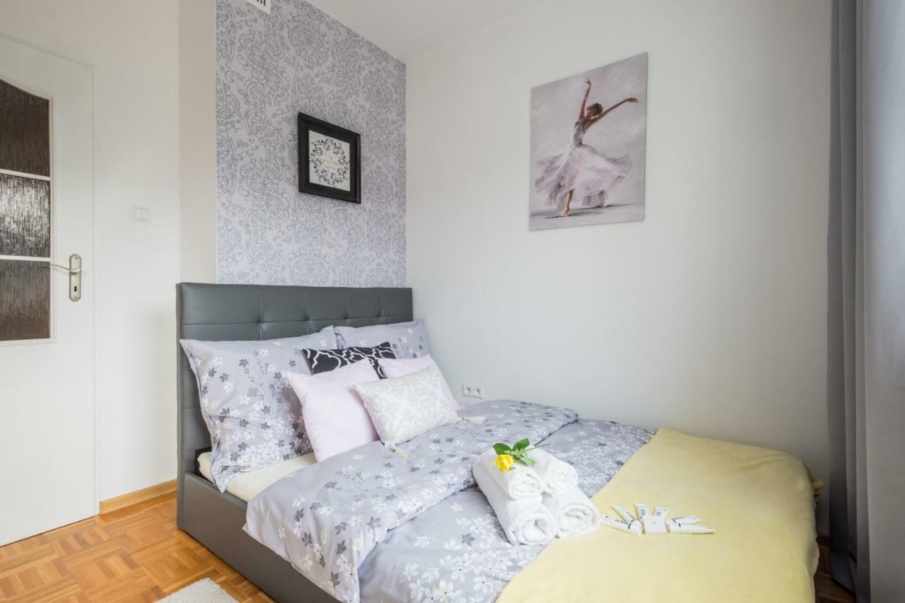 Blue Sky Apartment Варшава Экстерьер фото